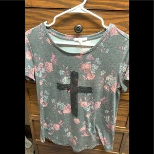 Cross t shirt